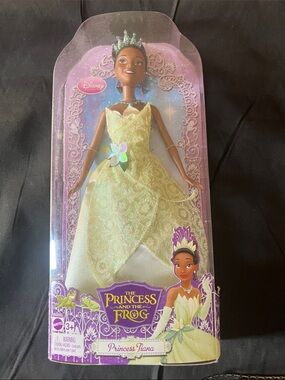 Disney Princess Tiana Doll in Sparkling Light Green Gown